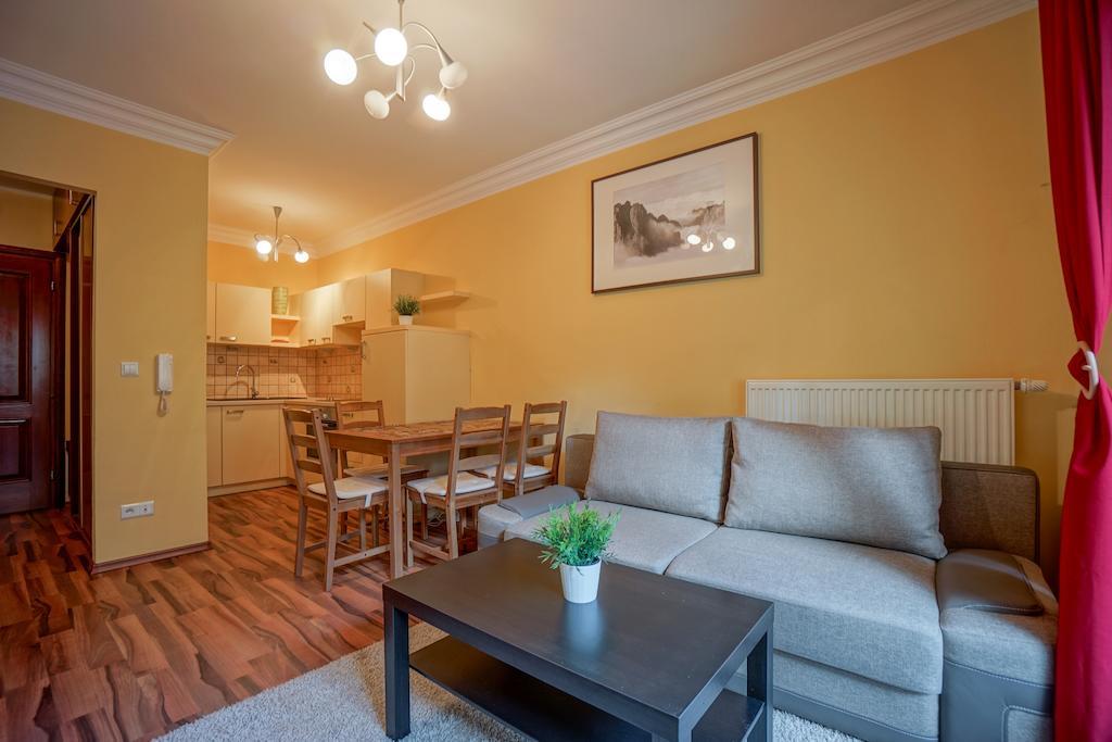 Apart4You Apartamenty Bulwary25 زاكوباني الغرفة الصورة